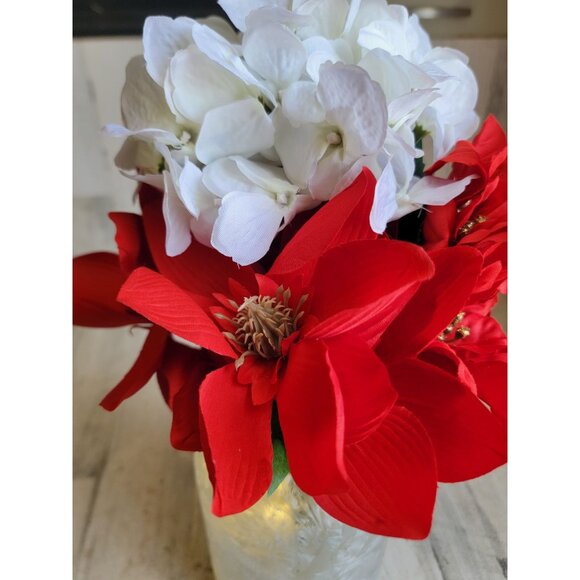 Faux flowers red white 'tis the season glass vase light up Xmas tabletop decor - Picture 10 of 13